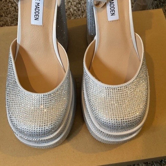 STEVE MADDEN Charlize Rhinestone Platforms New! - Picture 6 of 12